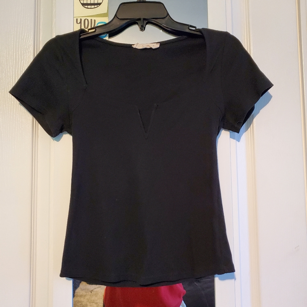 Women's V-neck Top